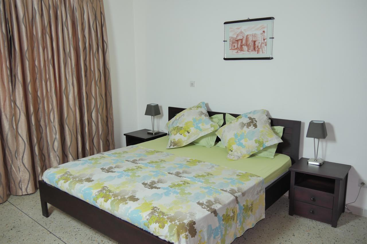Best View Bed & Breakfast Lome Exterior photo